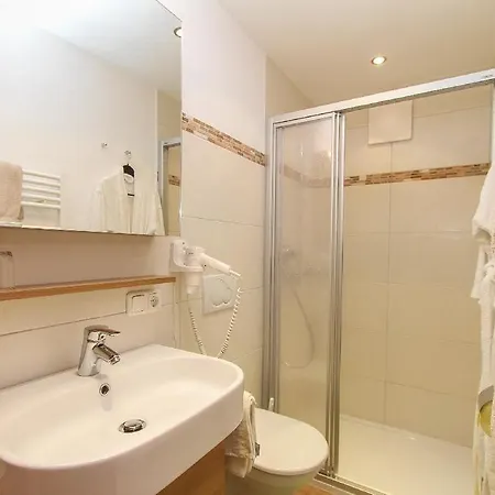 Haus-mitterhorn-im-pillerseetal-ferienwohnung-b * Санкт-Ульрих-ам-Пиллерзее